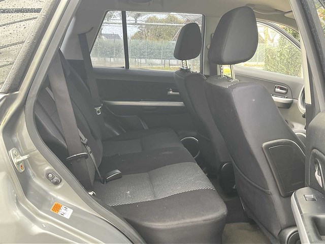 Suzuki grand vitara 2.0-16v exclusive 2007 | 73-xk-bb - afbeelding 13 van  24