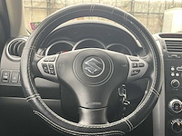 Suzuki grand vitara 2.0-16v exclusive 2007 | 73-xk-bb - afbeelding 5 van  24