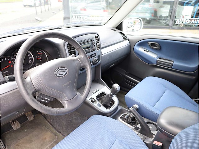Suzuki grand vitara 2.0 freestyle-2 2003, 07-lv-rv - afbeelding 2 van  30