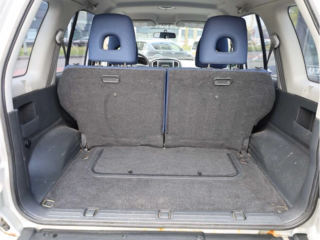 Suzuki grand vitara 2.0 freestyle-2 2003, 07-lv-rv - afbeelding 16 van  30