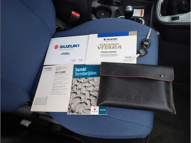 Suzuki grand vitara 2.0 freestyle-2 2003, 07-lv-rv - afbeelding 17 van  30