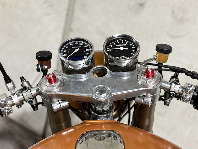 Suzuki gs 1000 caferacer 1979 motorfiets, zr-13-25 - afbeelding 16 van  24