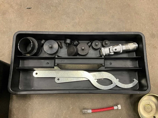 Suzuki gu 4x4 gereedschapsuitrusting voor quad - afbeelding 3 van  6