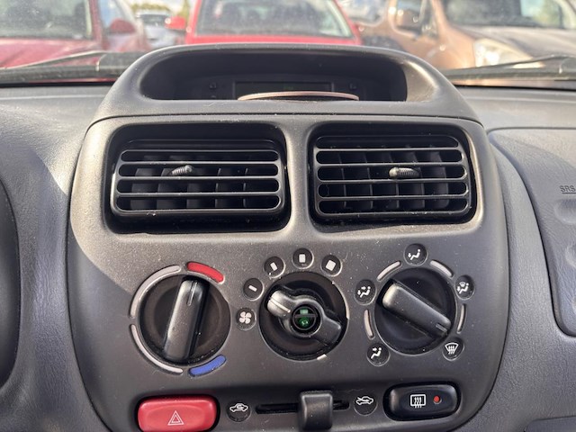 Suzuki ignis 1.5 turbo crdi 16v vgt gl, 2003 - afbeelding 4 van  32