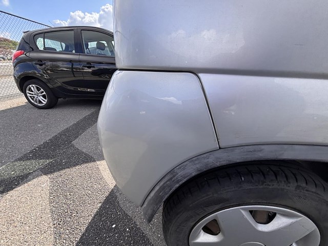 Suzuki ignis 1.5 turbo crdi 16v vgt gl, 2003 - afbeelding 22 van  32