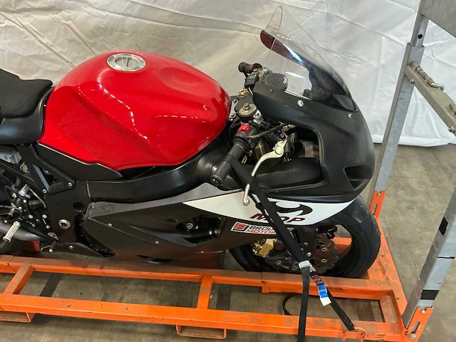 Suzuki jumbo racer gsx-1000 motorfiets (jolanda van westrenen) - afbeelding 4 van  7