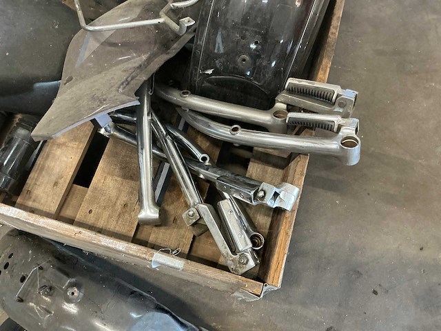 Suzuki kappen en beugels - afbeelding 1 van  1