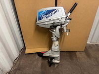 Suzuki kortstaart buitenboordmotor - afbeelding 4 van  4