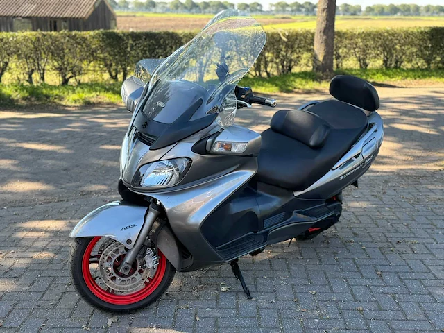 Suzuki motor scooter an 650 burgman exec mt-rf-94 - afbeelding 1 van  9