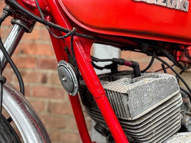 Suzuki motor - afbeelding 14 van  43