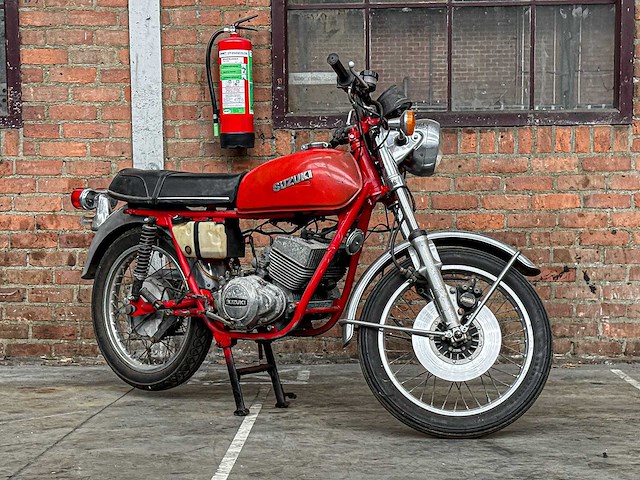Suzuki motor - afbeelding 15 van  43