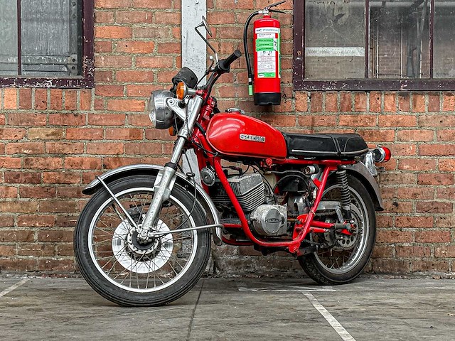 Suzuki motor - afbeelding 1 van  43