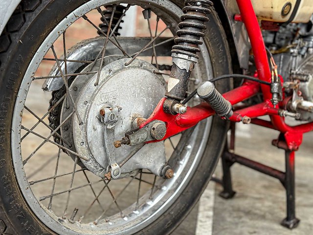 Suzuki motor - afbeelding 26 van  43