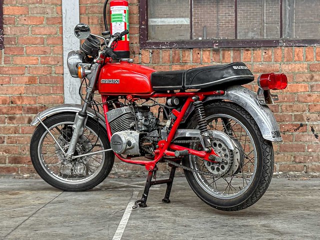 Suzuki motor - afbeelding 32 van  43