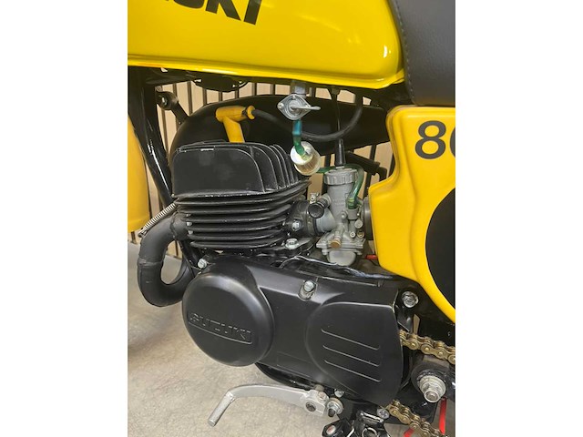 Suzuki rm80 1978 - afbeelding 13 van  32