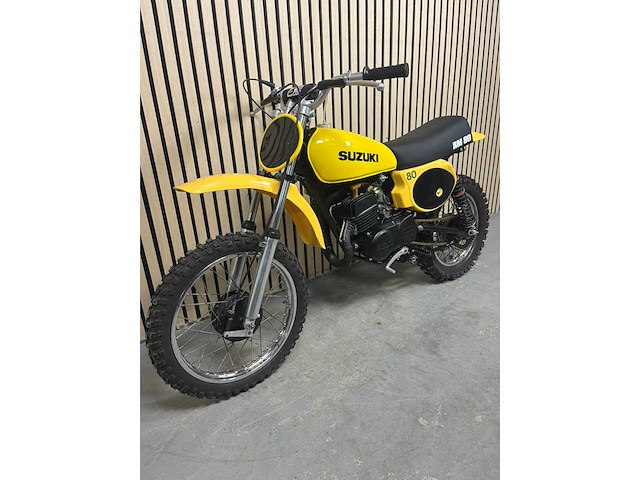 Suzuki rm80 1978 - afbeelding 15 van  32