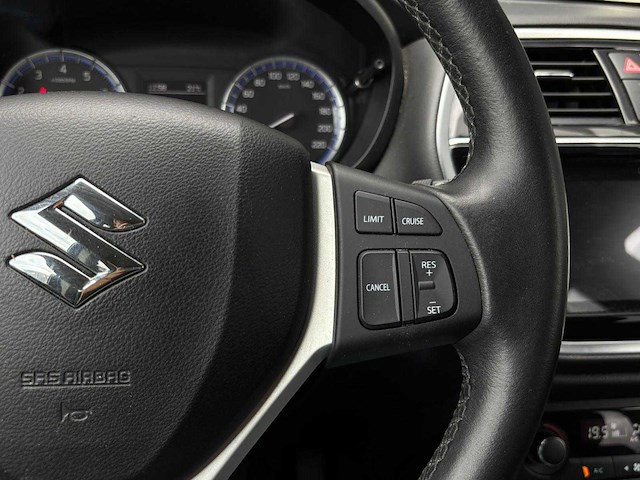 Suzuki s-cross 1.0 booster jet exclusive | 2018 | personenauto | iaw - afbeelding 11 van  26