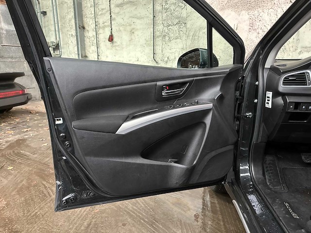 Suzuki s-cross 1.4 b.jet exclusive 138pk 2018, tk-881-b - afbeelding 21 van  39