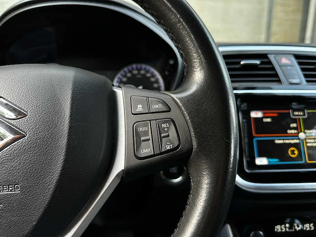 Suzuki s-cross 1.4 b.jet select sh 129pk 2021, z-294-lr - afbeelding 11 van  37