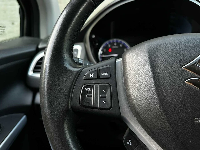Suzuki s-cross 1.4 b.jet select sh 129pk 2021, z-294-lr - afbeelding 4 van  28