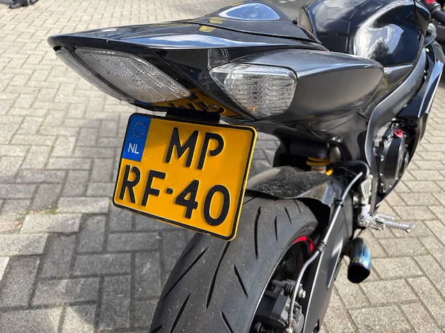 Suzuki sport gsx r 600 motorfiets - afbeelding 43 van  44