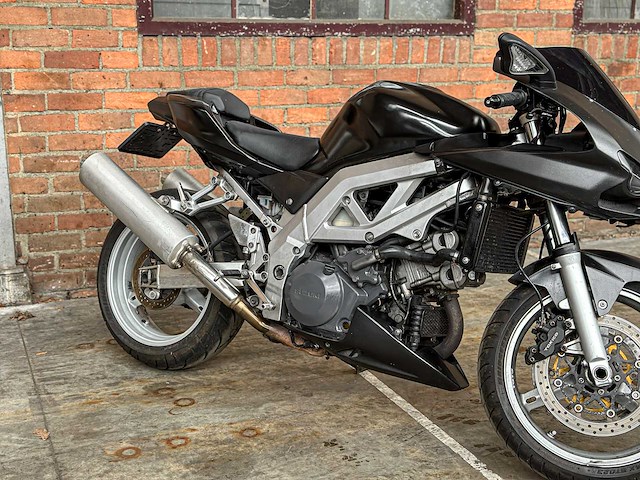 Suzuki sv 1000 s super sport 996cc 2004 motorfiets, ml-tx-60 - afbeelding 2 van  21