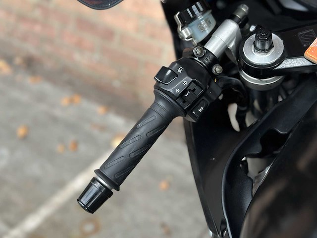 Suzuki sv 1000 s super sport 996cc 2004 motorfiets, ml-tx-60 - afbeelding 13 van  21