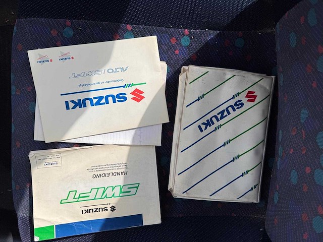 Suzuki swift 1.0 gls, 81-fg-vf - afbeelding 4 van  12