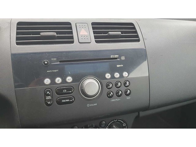 Suzuki swift 1.3 exclusive, 42-gfz-5 - afbeelding 2 van  11