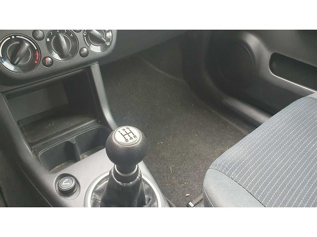 Suzuki swift 1.3 exclusive, 42-gfz-5 - afbeelding 7 van  11