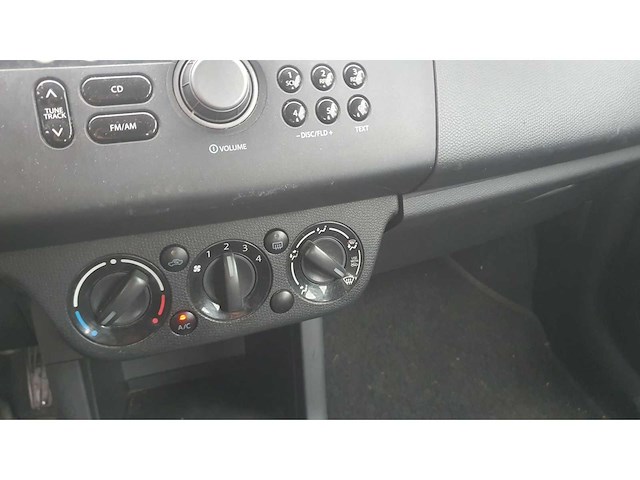 Suzuki swift 1.3 exclusive, 42-gfz-5 - afbeelding 8 van  11