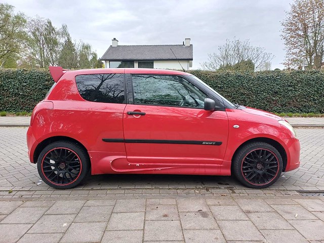 Suzuki swift 1.3 ga, 56-rk-nb - afbeelding 3 van  11