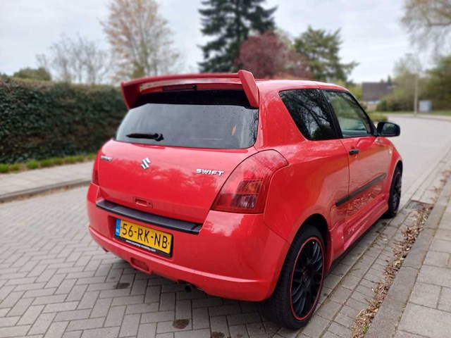 Suzuki swift 1.3 ga, 56-rk-nb - afbeelding 4 van  11