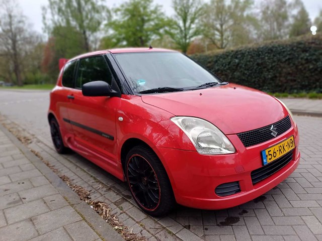 Suzuki swift 1.3 ga, 56-rk-nb - afbeelding 5 van  11