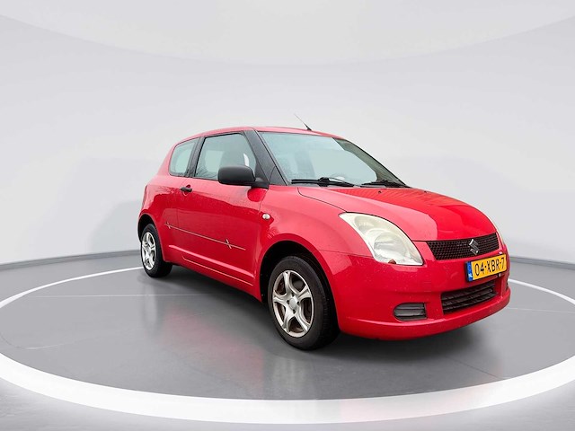 Suzuki swift 1.3 gls | 04-xbr-7 - afbeelding 9 van  13