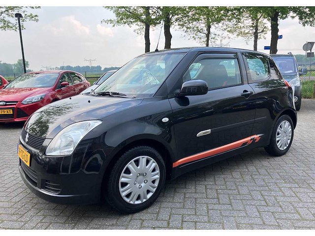 Suzuki swift 1.3 gls 2006 - afbeelding 1 van  14