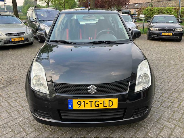 Suzuki swift 1.3 gls 2006 - afbeelding 8 van  14