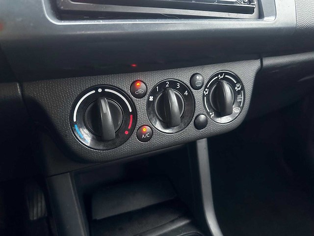 Suzuki swift 1.3 gls, 37-kbd-8 - afbeelding 6 van  19
