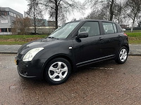 Suzuki swift 1.3 gls, 37-kbd-8 - afbeelding 1 van  19