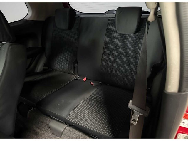 Suzuki swift 1.3 gls | 37-rr-df i - afbeelding 15 van  17