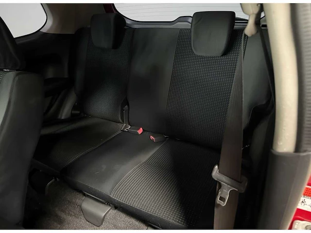 Suzuki swift 1.3 gls | 37-rr-df i - afbeelding 14 van  18