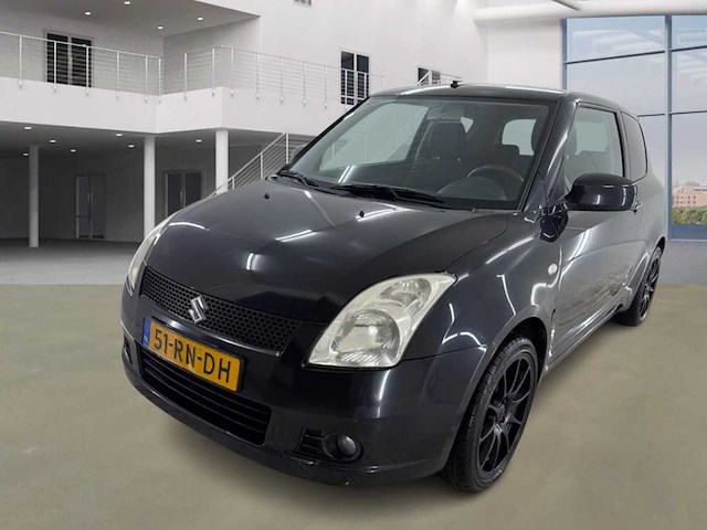 Suzuki swift 1.3 gls, 51-rn-dh - afbeelding 1 van  14