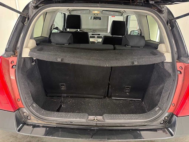 Suzuki swift 1.3 gls, 51-rn-dh - afbeelding 11 van  14