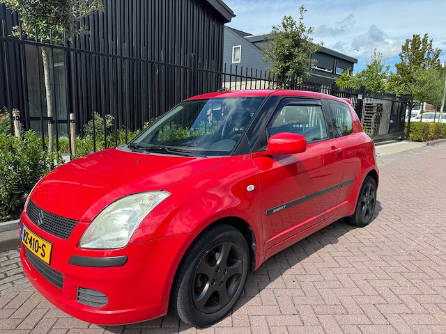 Suzuki swift 1.3 gls rz-410-s - afbeelding 1 van  21