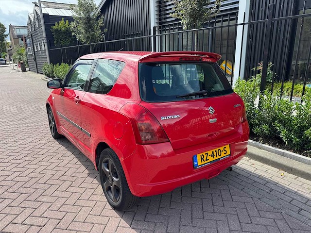 Suzuki swift 1.3 gls rz-410-s - afbeelding 15 van  21