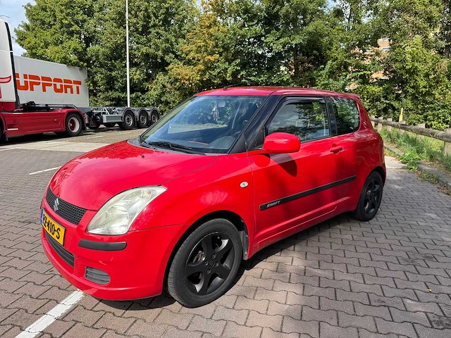 Suzuki swift 1.3 gls rz-410-s - afbeelding 20 van  21