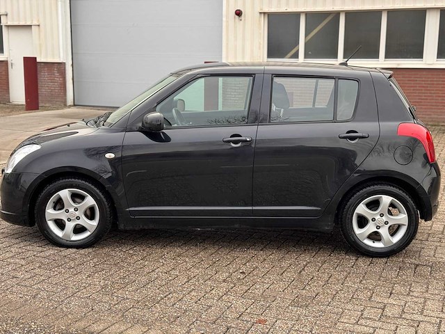 Suzuki swift 1.3 shogun, 02-tp-bk - afbeelding 13 van  14