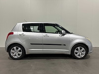 Suzuki swift 1.3 shogun 05-xn-ls - afbeelding 20 van  23