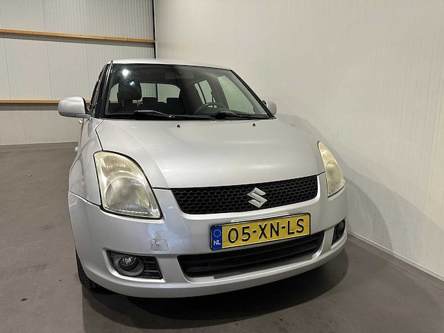 Suzuki swift 1.3 shogun 05-xn-ls - afbeelding 22 van  23