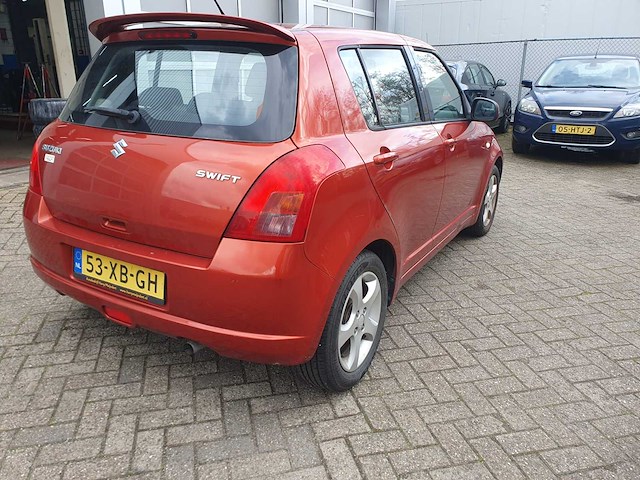Suzuki swift 1.3 shogun, 53-xb-gh - afbeelding 4 van  10